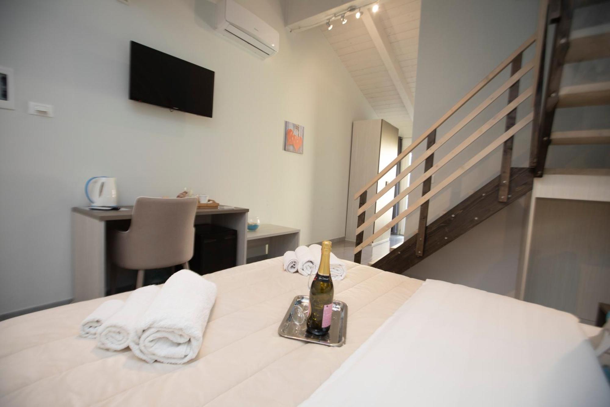 La Perla Amantea Hotel Luaran gambar