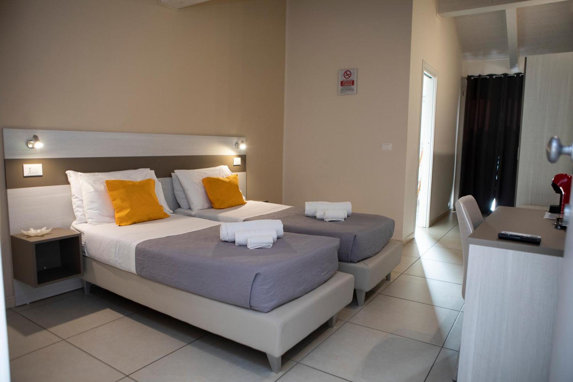 La Perla Amantea Hotel Luaran gambar